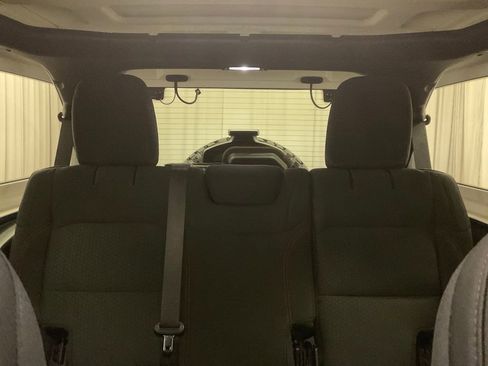 Used 2019 Jeep Wrangler Unlimited Rubicon image 33