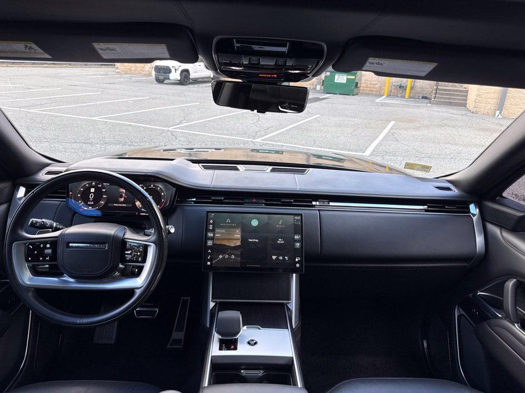 Used 2024 Land Rover Range Rover Long Wheelbase Autobiography AWD/4WD image 21