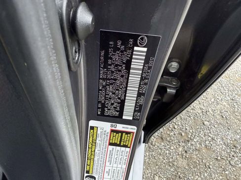 Used 2024 Lexus ES 250 w/ Premium Package image 30