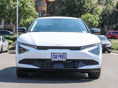 New 2025 Kia EV6 Light image 2