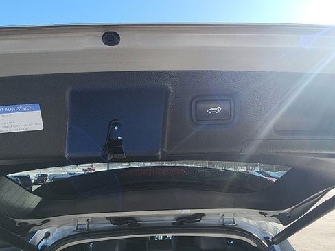 Used 2021 Hyundai Santa Fe SEL w/ Convenience + Premium Package image 19