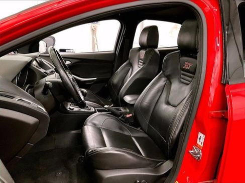 Used 2015 Ford Focus ST w/ Equipment Group 402A FWD image 24