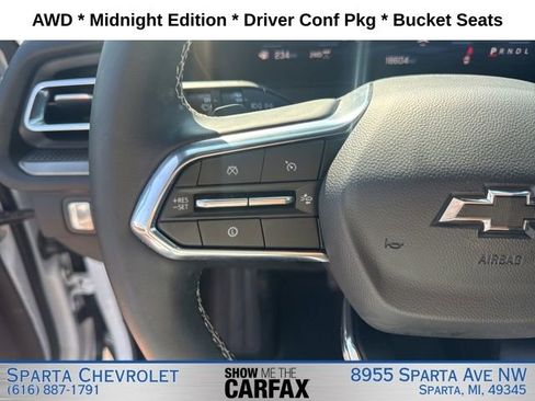 Used 2025 Chevrolet Traverse LT w/ Midnight/Sport Edition AWD/4WD image 17