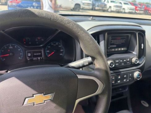 Used 2016 Chevrolet Colorado W/T w/ WT Convenience Package RWD image 2