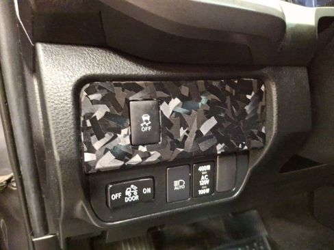 Used 2021 Toyota Tacoma TRD Off-Road image 18