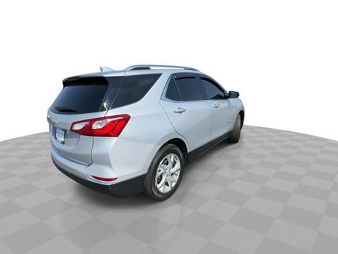 Used 2020 Chevrolet Equinox Premier AWD/4WD image 8