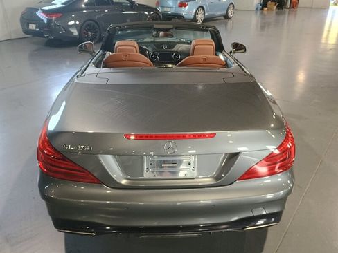 Used 2017 Mercedes-Benz SL 450 image 5