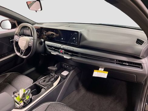 New 2025 Kia K4 GT-Line image 33