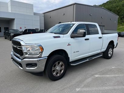 Used 2023 RAM 2500 Big Horn w/ Level 1 Equipment Group
