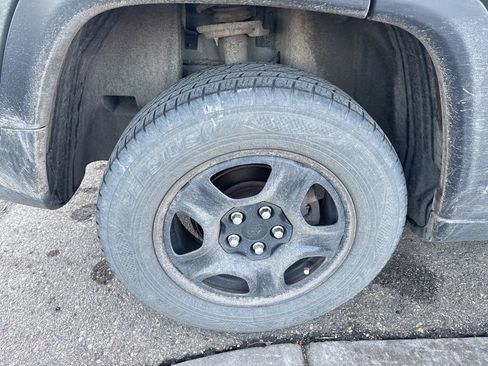 Used 2018 Jeep Compass Sport w/ Tech Group image 11