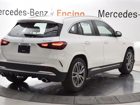 New 2026 Mercedes-Benz GLA 35 AMG 4MATIC image 6