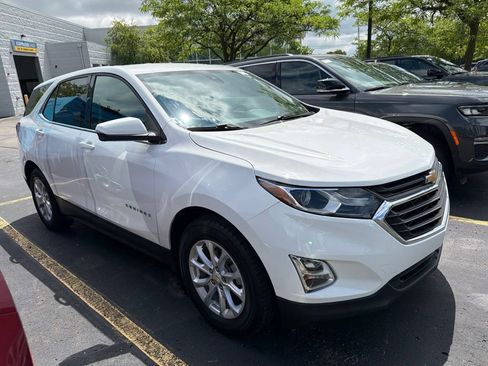 Used 2019 Chevrolet Equinox LT w/ Driver Convenience Package FWD image 1
