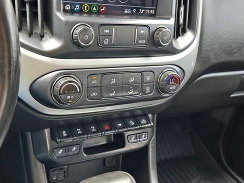 Certified 2021 Chevrolet Colorado ZR2 w/ Colorado ZR2 Bison Edition AWD/4WD image 17
