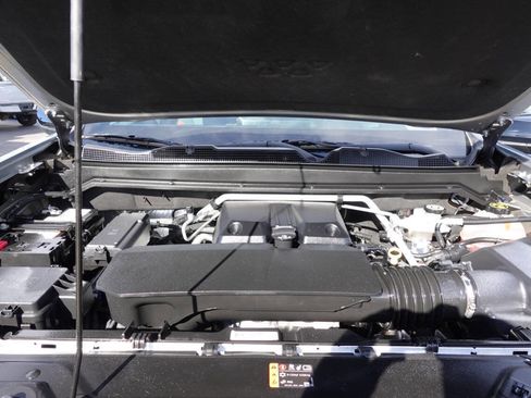 Used 2023 Chevrolet Colorado Z71 w/ LPO, Skid Plate Package image 58