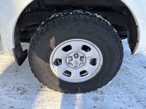 Used 2016 Nissan Frontier S image 6