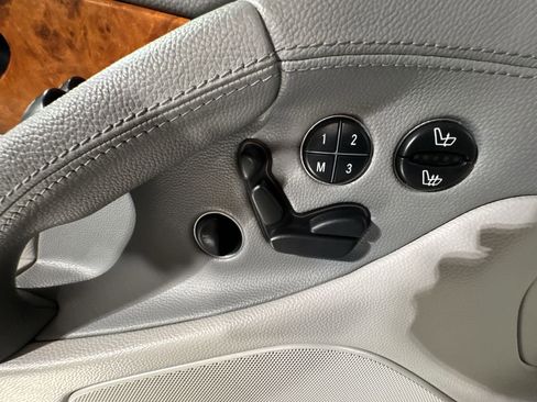 Used 2004 Mercedes-Benz SL 500 SL 500 image 17