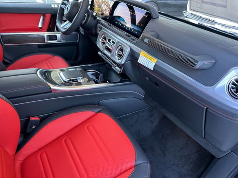 New 2026 Mercedes-Benz G 550 image 16