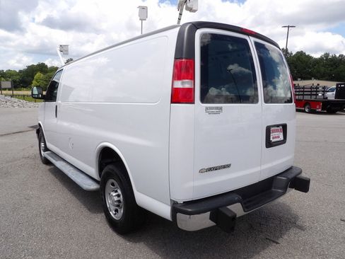 Used 2020 Chevrolet Express 2500 w/ Driver Convenience Package image 5