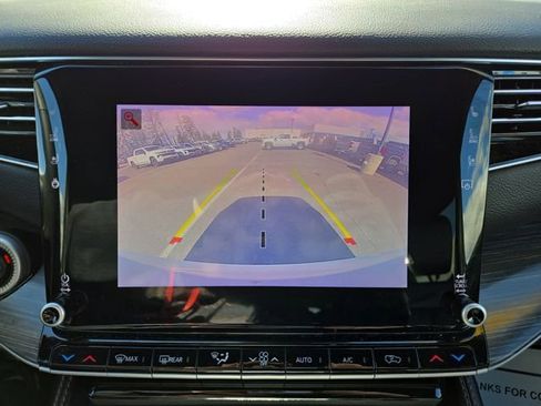 Used 2024 Jeep Wagoneer L Series III w/ Flexible Seating Group image 26