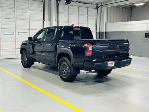 New 2025 Nissan Frontier PRO-4X w/ Interior Protection Package image 13