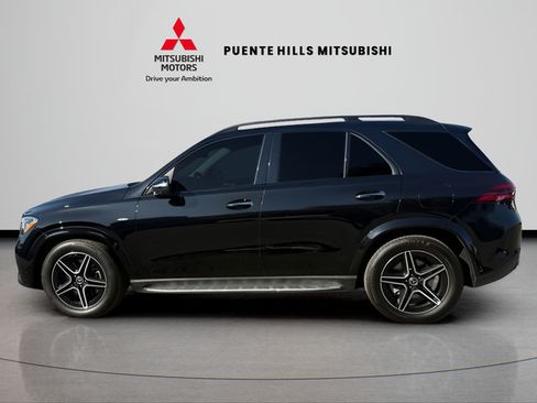 Used 2025 Mercedes-Benz GLE 450e 4MATIC image 8