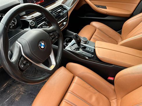 Used 2018 BMW 530e image 13