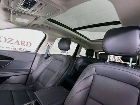 New 2026 Lincoln Nautilus Premier w/ Equipment Group 102A AWD/4WD image 24