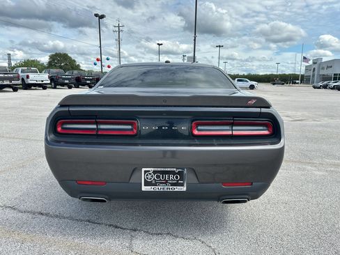 Used 2023 Dodge Challenger SXT AWD/4WD image 4
