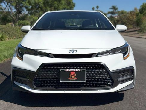 Used 2022 Toyota Corolla SE image 8