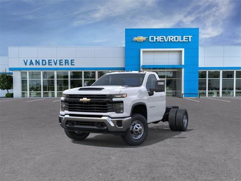 New 2026 Chevrolet Silverado 3500 W/T w/ WT Convenience Package image 8