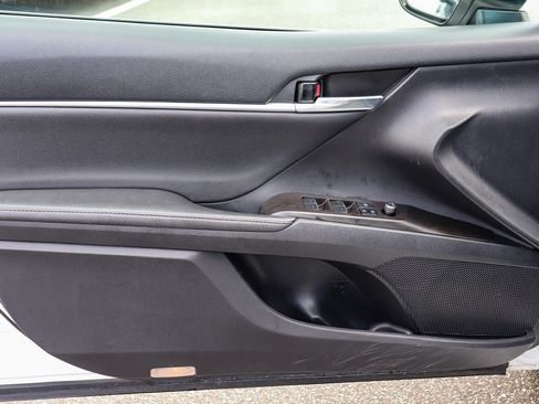 Used 2022 Toyota Camry XSE w/ Carpet Mat Package (TMS) FWD image 24
