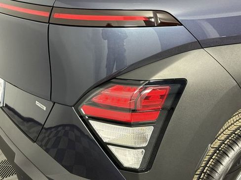 New 2026 Hyundai Kona SE image 15