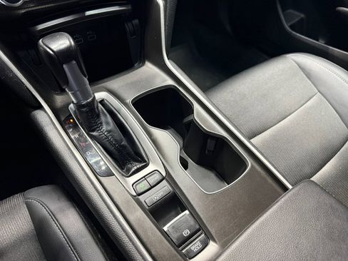 Used 2021 Honda Accord Sport image 21