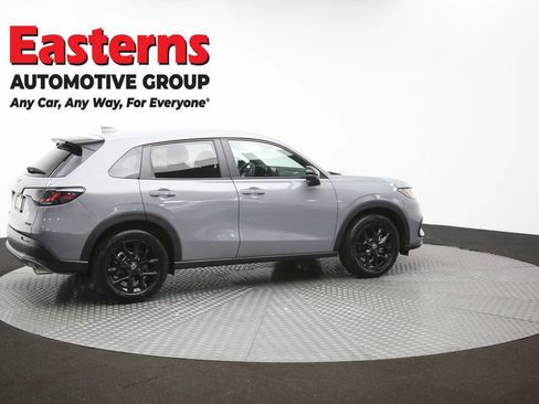 Used 2025 Honda HR-V Sport image 44