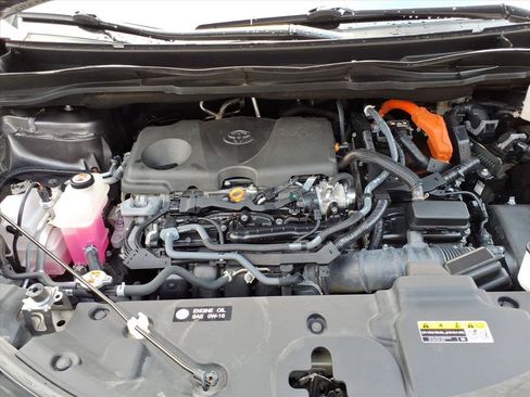 Used 2024 Toyota Sienna Limited AWD/4WD image 10