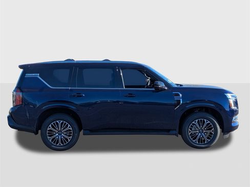 New 2026 Nissan Armada SL w/ Captain's Chari Seat Package image 6