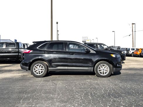 Used 2024 Ford Edge SEL AWD/4WD image 8