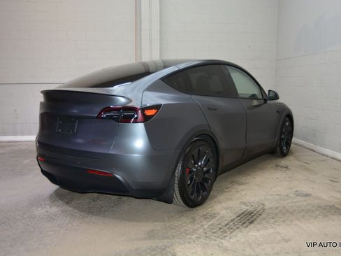 Used 2022 Tesla Model Y Performance AWD/4WD image 4
