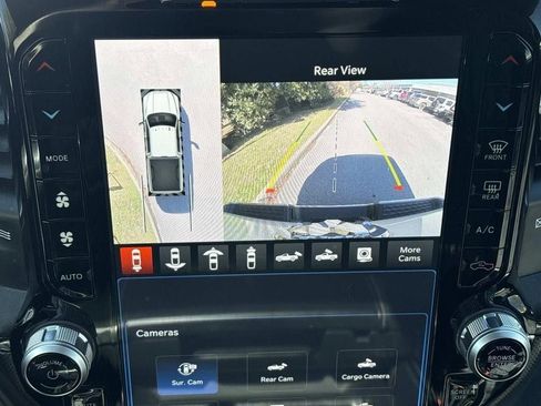 Used 2023 RAM 2500 Limited image 20