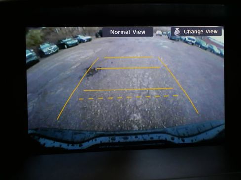 Used 2013 Honda Pilot Touring image 25