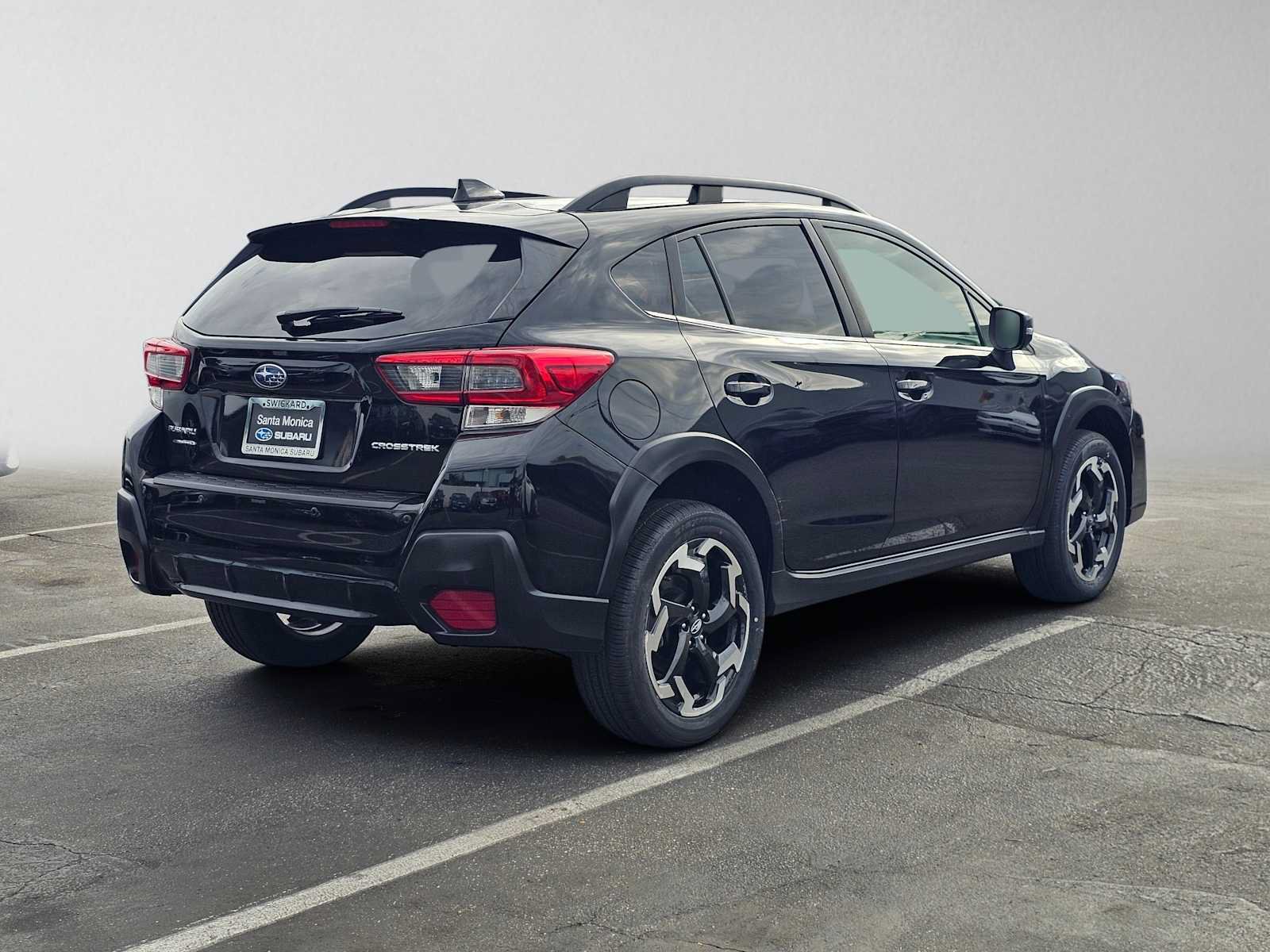 Used 2023 Subaru Crosstrek 2.5i Limited AWD/4WD image 3