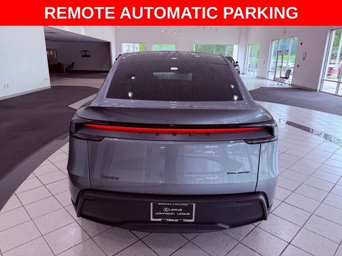 Used 2026 Tesla Model Y AWD image 6