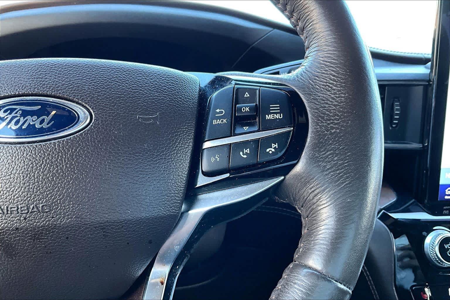 Used 2021 Ford Explorer King Ranch w/ Premium Technology Package AWD/4WD image 25