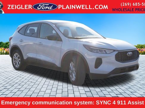 Used 2025 Ford Escape Active image 7