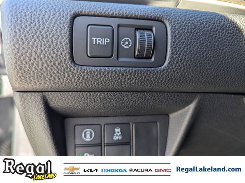 Used 2022 Honda Accord EX-L image 27