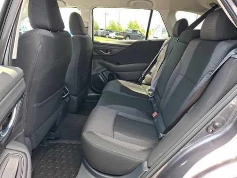 Certified 2022 Subaru Outback Premium AWD/4WD image 11