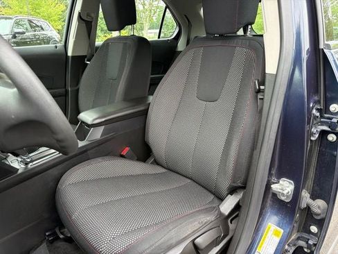 Used 2016 Chevrolet Equinox LS FWD image 16