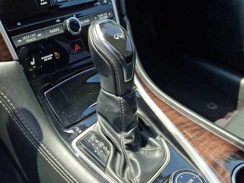 Used 2018 INFINITI Q50 Luxe AWD/4WD image 15