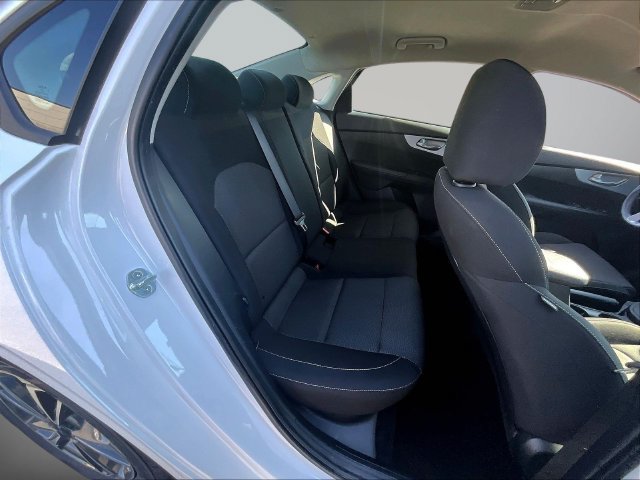 Certified 2024 Kia Forte LXS FWD image 27