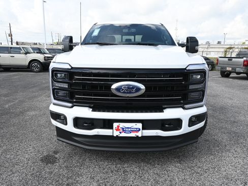 New 2026 Ford F250 Platinum AWD/4WD image 9